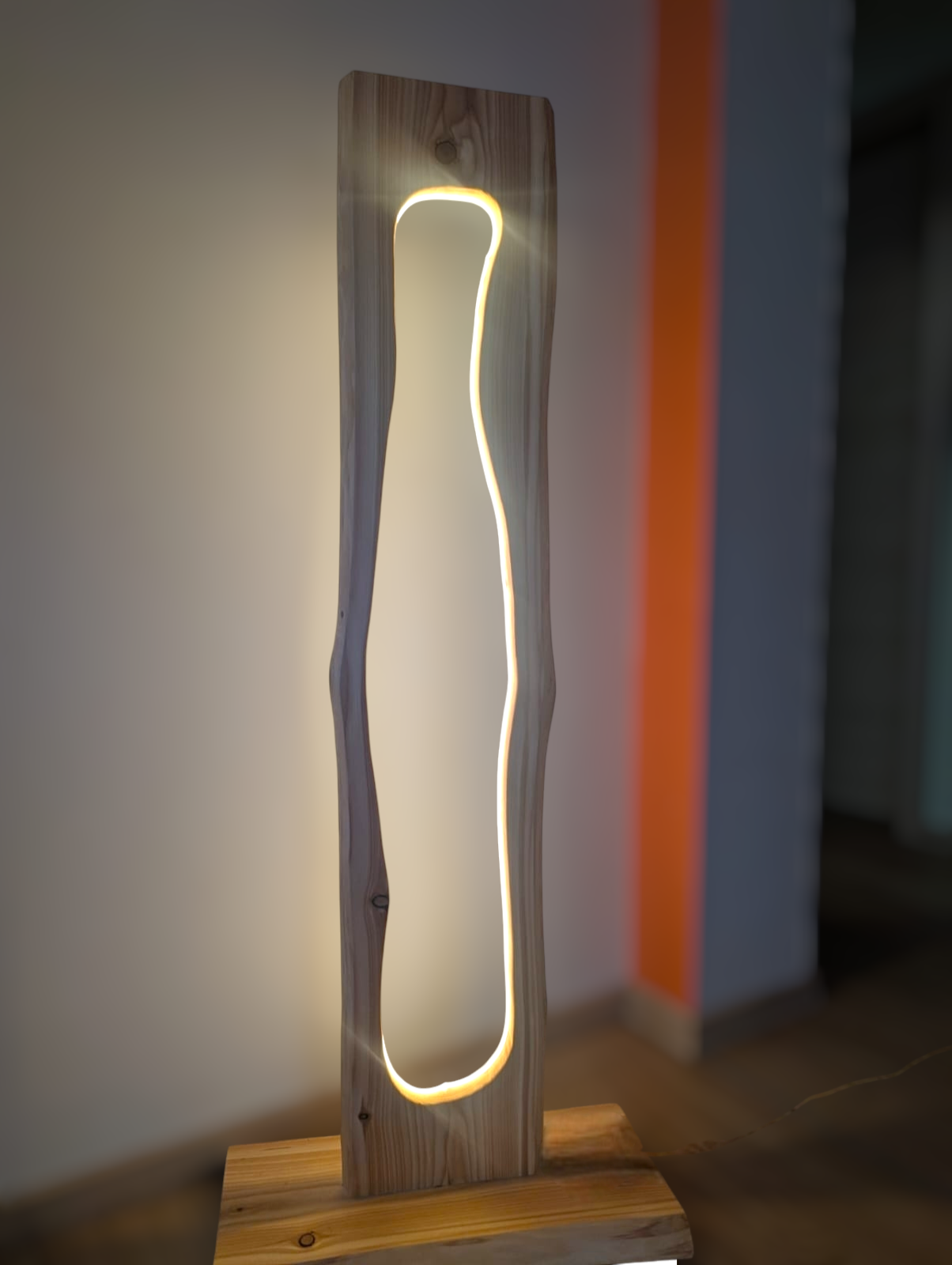 Exklusive Eiche Holz-Stehlampe